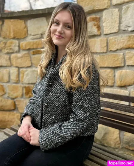 Queenlenii OnlyFans Thumbnail #CbkQlGawtM