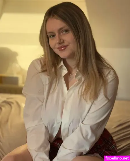 Queenlenii OnlyFans Thumbnail #V3bixUl1vr