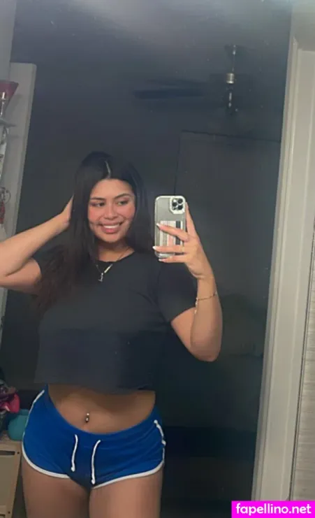 Queenles0 OnlyFans Thumbnail #JDxFRUrU4q