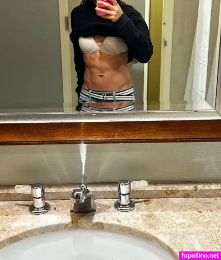 Queenlittlebrat OnlyFans Thumbnail #588dt4EBil