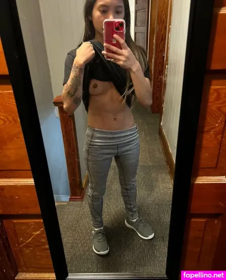 Queenlittlebrat OnlyFans Thumbnail #xPBl03EY2t