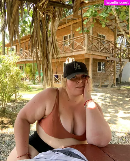 Queenmaison OnlyFans Thumbnail #gLnGTwYLmt