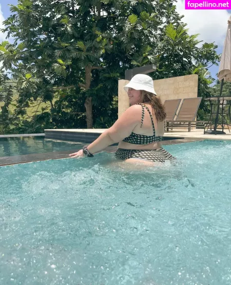 Queenmaison OnlyFans Thumbnail #woQxeZAjY4