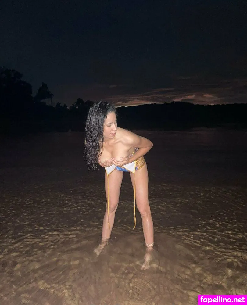 queenma20, queenmari20 Nude Leaked OnlyFans Photo #UE5k5f8Yau