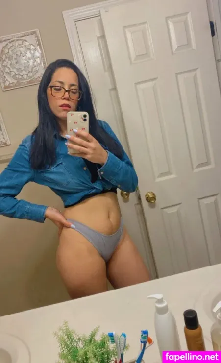 Queenmari20 OnlyFans Thumbnail #aFyhA5zdZz