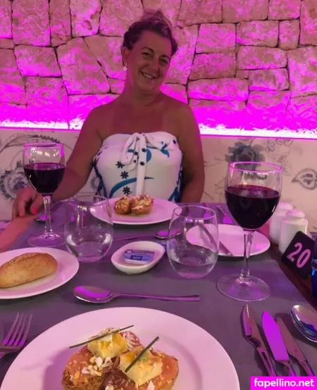 Queenmilfy OnlyFans Thumbnail #9JK3oVCjjw