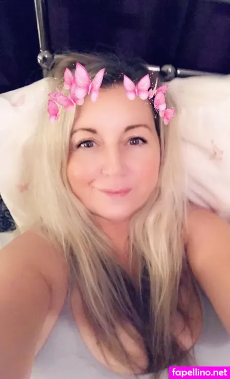 Queenmilfy OnlyFans Thumbnail #eskBwEnZfk