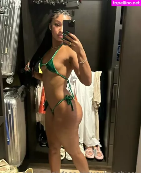Queenncubanxxx OnlyFans Thumbnail #NHQsdYOIuW