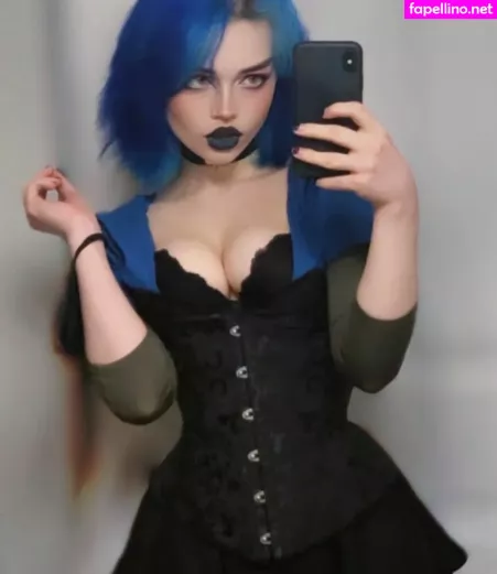 Queennephilim OnlyFans Thumbnail #f3ovYS0L6q