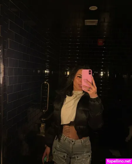 Queennnkay19 OnlyFans Thumbnail #vMSACfBzvD