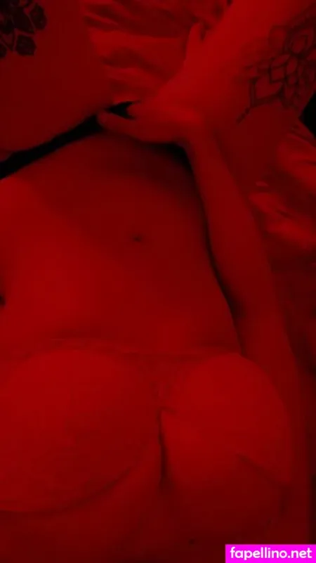 Queenofasses OnlyFans Thumbnail #M0kRNQzahI