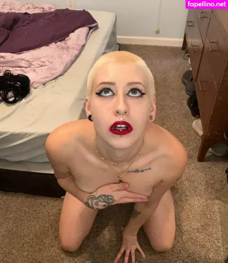 Queenofbootyy OnlyFans Thumbnail #wsBqdI8AvX