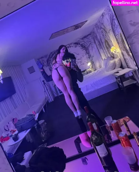 Queenofhell Xo OnlyFans Thumbnail #W0sNIjbdTo