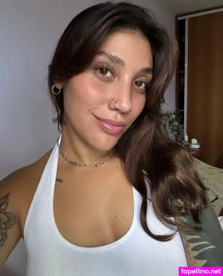 Queenpearl02 OnlyFans Thumbnail #XcOsPy4RNw