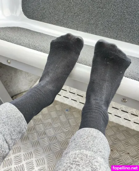 Queenpixiefeet OnlyFans Thumbnail #G7JtJAtQAT