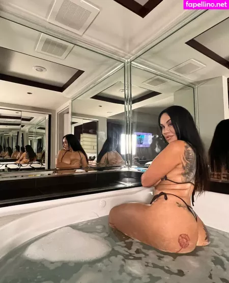 Queenpromo69 OnlyFans Thumbnail #Z8k4WzGMHk