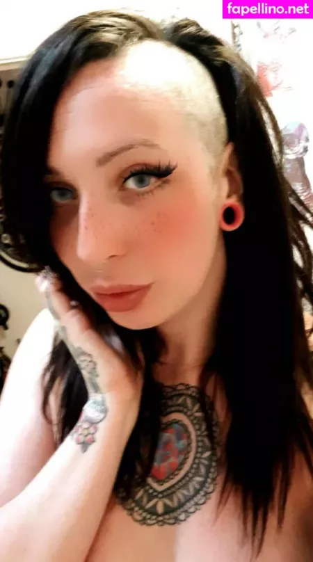 Queenrainifree OnlyFans Thumbnail #Fv6rPYwipW