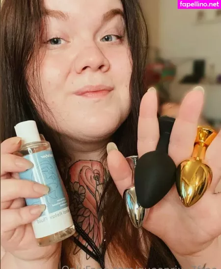 Queenrixu7free OnlyFans Thumbnail #TDIWxNd43T