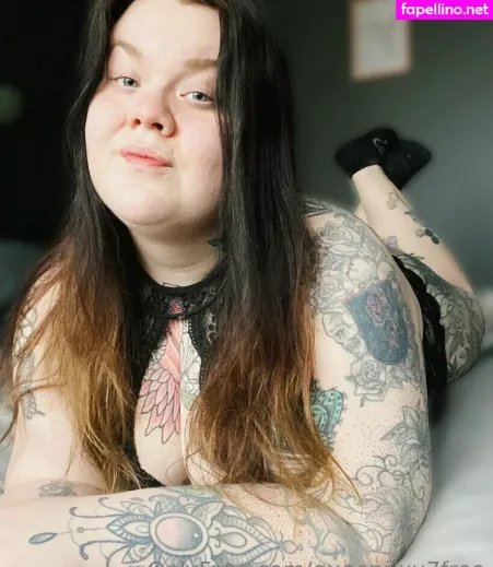 Queenrixu7free OnlyFans Thumbnail #p2XO7Nt7JD