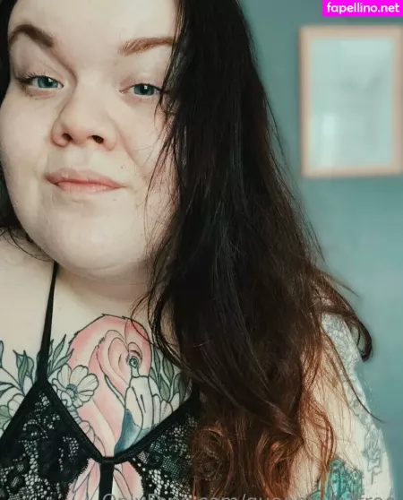 Queenrixu7free OnlyFans Thumbnail #xtdRuQdzIW