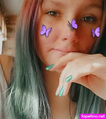 Queensavage1 OnlyFans Thumbnail #MJPfA5kHdS