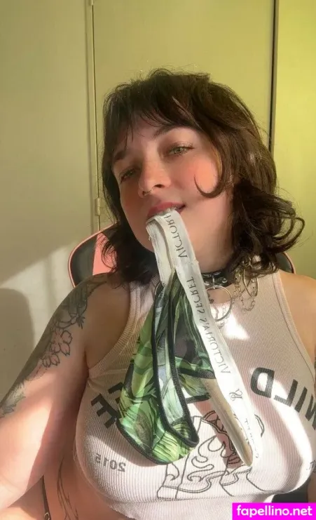 Queenscorpiaa OnlyFans Thumbnail #BKFp8jfNxV