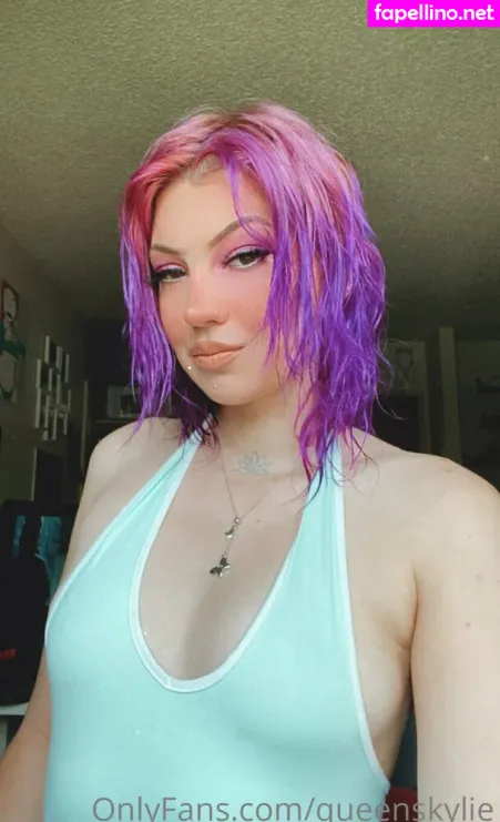 Queenskylie OnlyFans Thumbnail #SgeqUfXMVc