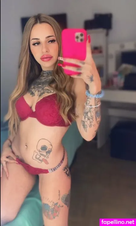 Queensoffia OnlyFans Thumbnail #sWHBEF7V5w