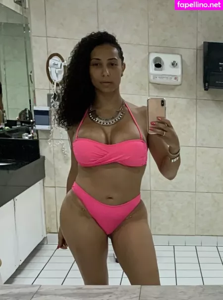Queensotrill 1 OnlyFans Thumbnail #2iHwxoWrus