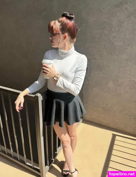 Queenstaxxx23 OnlyFans Thumbnail #oAf88iYnWw