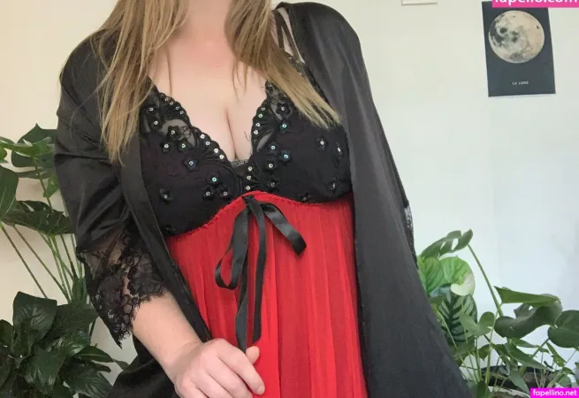 Queentease Main Profile Photo