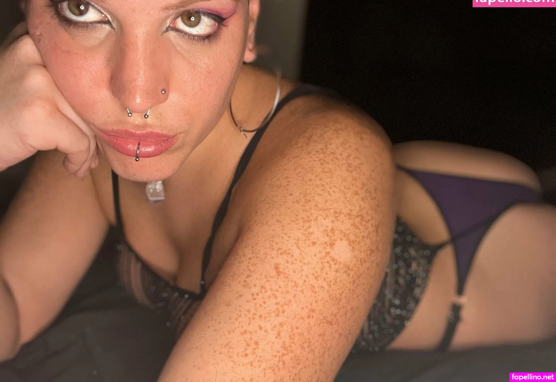 queentrinax Nude Leaked OnlyFans Photo #J6JjOVbeBd