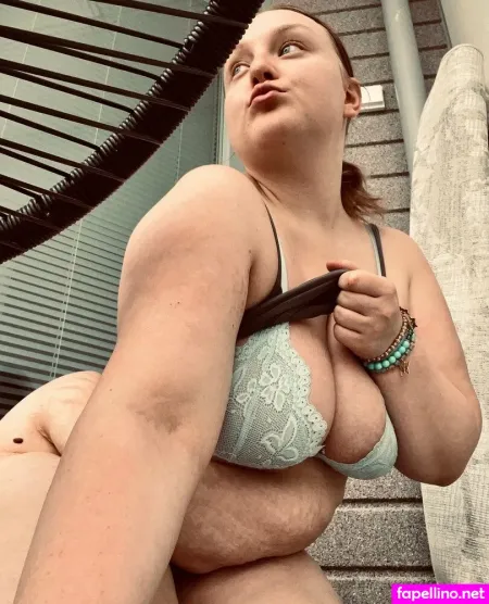 Queentuhmis OnlyFans Thumbnail #pkR91iVe3k