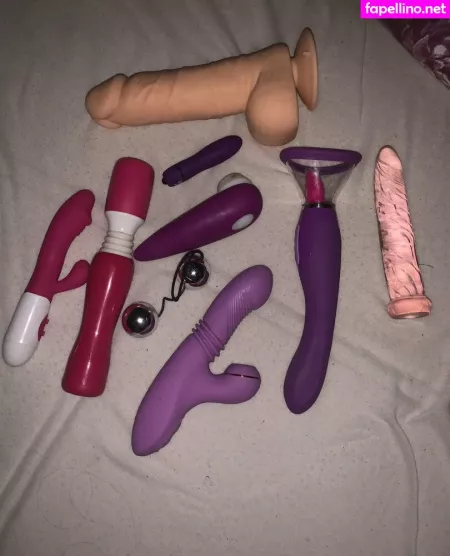 Queenv1997 OnlyFans Thumbnail #aF174n5sAf