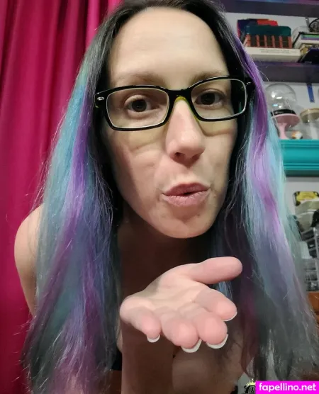 Queenviciousfree OnlyFans Thumbnail #4BsalGC2l0