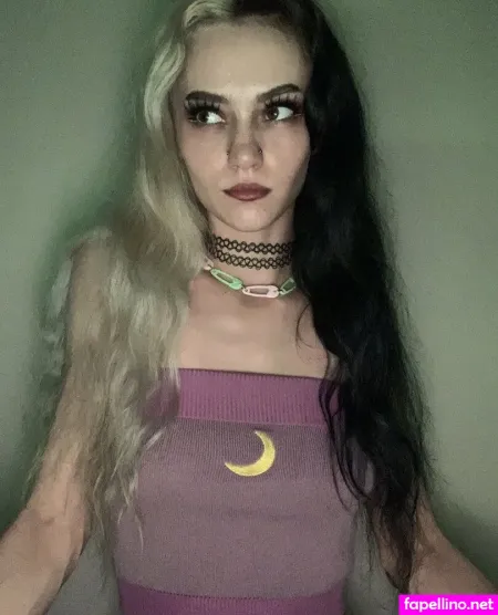 Queenwookiee OnlyFans Thumbnail #OJpAPceaze