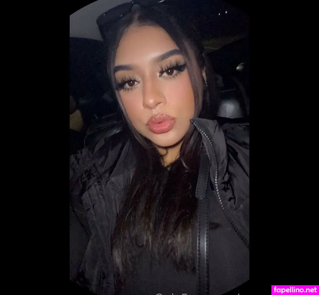 missqueeniexo, queenyesena Nude Leaked OnlyFans Photo #BdCgm0qXAp