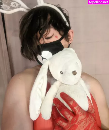 Queerbunnybabe OnlyFans Thumbnail #8RvYfMstmO