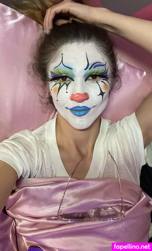 queer.clownz, queerclownzfree Nude Leaked OnlyFans Photo #NL7grEeI0a