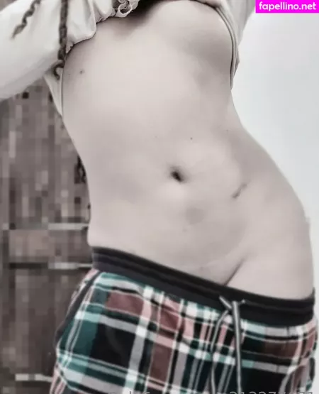 Queiron Top OnlyFans Thumbnail #YcvECPfSUk