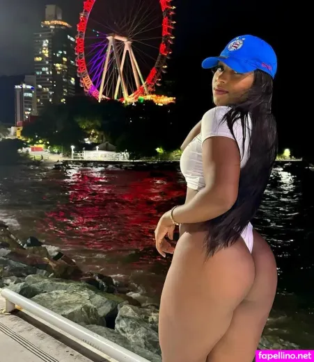 Quele Souza OnlyFans Thumbnail #ADpt2WMIr3