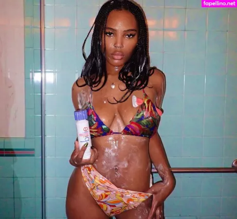 Quenlin Blackwell OnlyFans Thumbnail #pmQfv00lZL