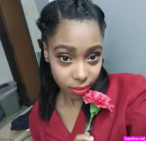 Quennae OnlyFans Thumbnail #x6TqbBAh2A