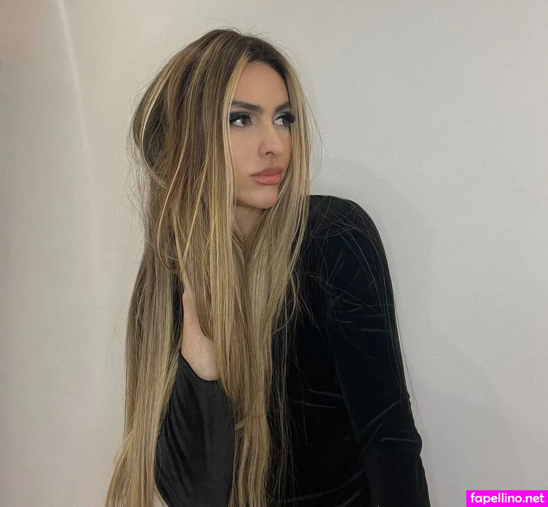 querenthomson, querenuk Nude Leaked OnlyFans Photo #Xb9JMFSvfj