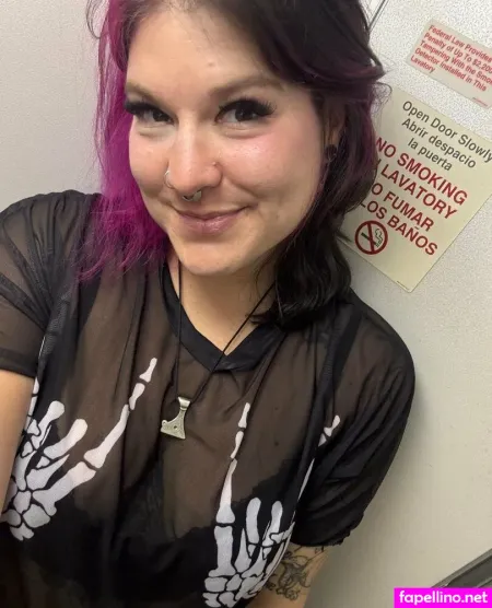 Quin Night OnlyFans Thumbnail #40N5uxdH3l