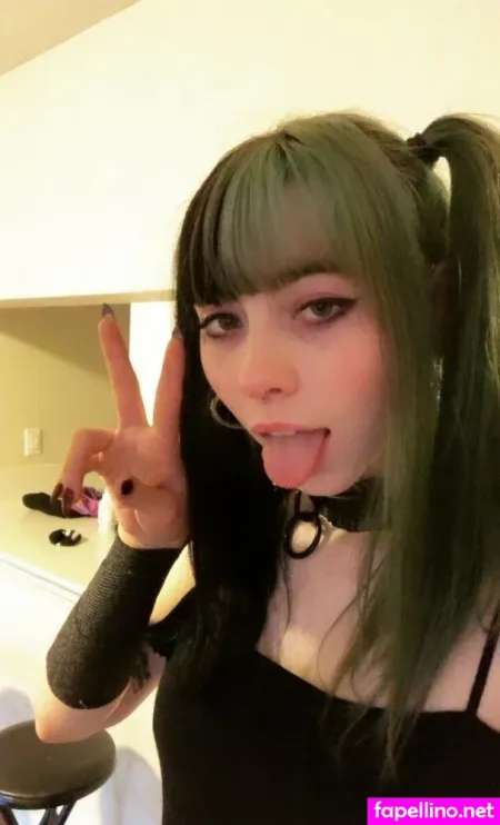 Quinnie666 OnlyFans Thumbnail #etzVtdSr7P