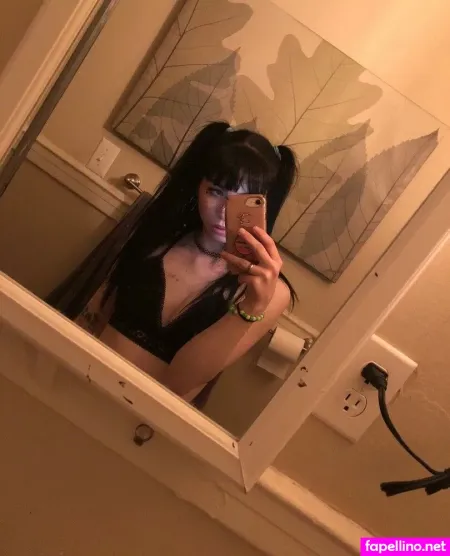 Quinnie666 OnlyFans Thumbnail #sOVuTf7rLC