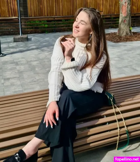 Quinnmary OnlyFans Thumbnail #1kzA2mzkuD