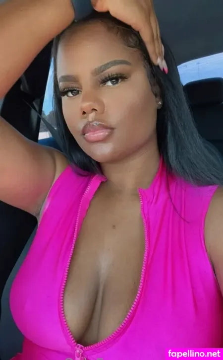 Quinnnier OnlyFans Thumbnail #HOfGeKsUto