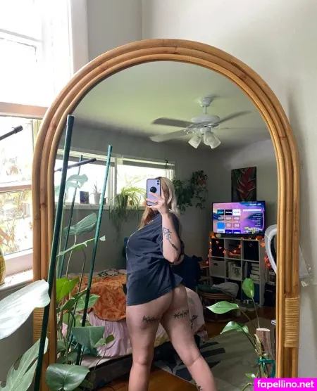 Quinnnnx 1 OnlyFans Thumbnail #YpdPx9sdhC